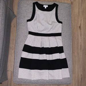ELLE polka dot dress 🖤🤍